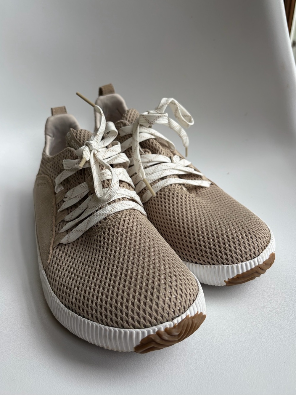 Sorel Women’s 9.5 Tan Out N About Suede Lace-Up Sneakers